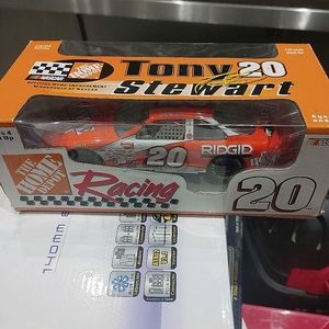 Tony stewart racing nascar#20 Home Depot sponsored